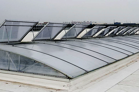 

側(cè)開型電動(dòng)采光排煙天窗

